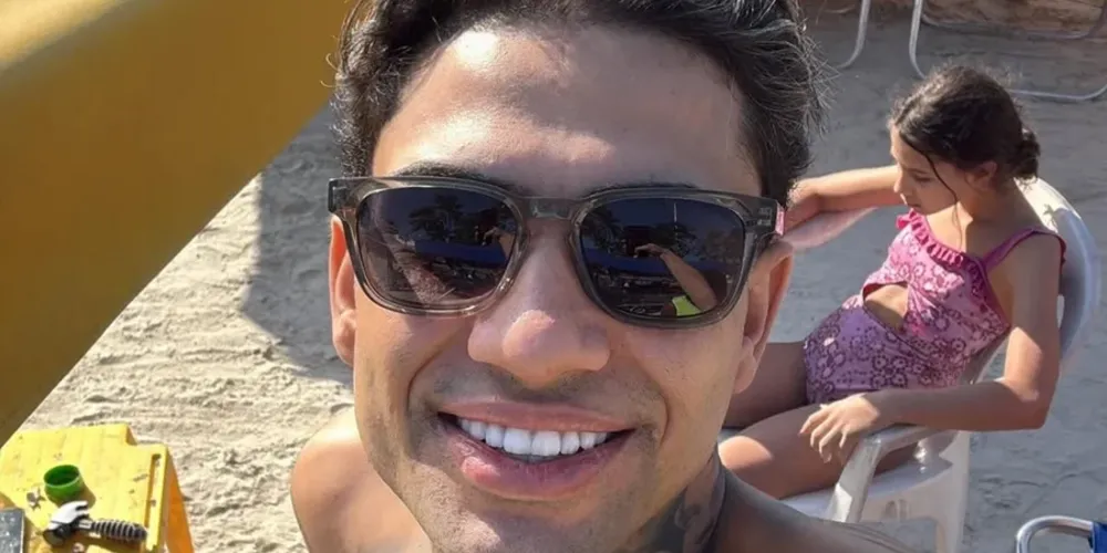 A notícia da morte de Jota Surfista foi compartilhada por familiares do rapaz nas redes sociais