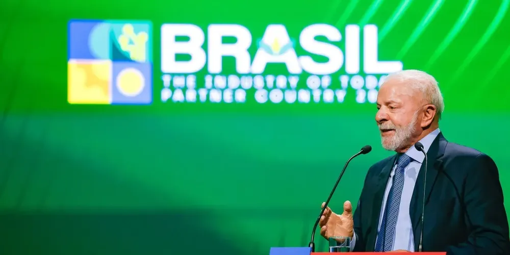O presidente disse que o Brasil está participando da feira de Hannover para aprender as novidades da indústria mundial
