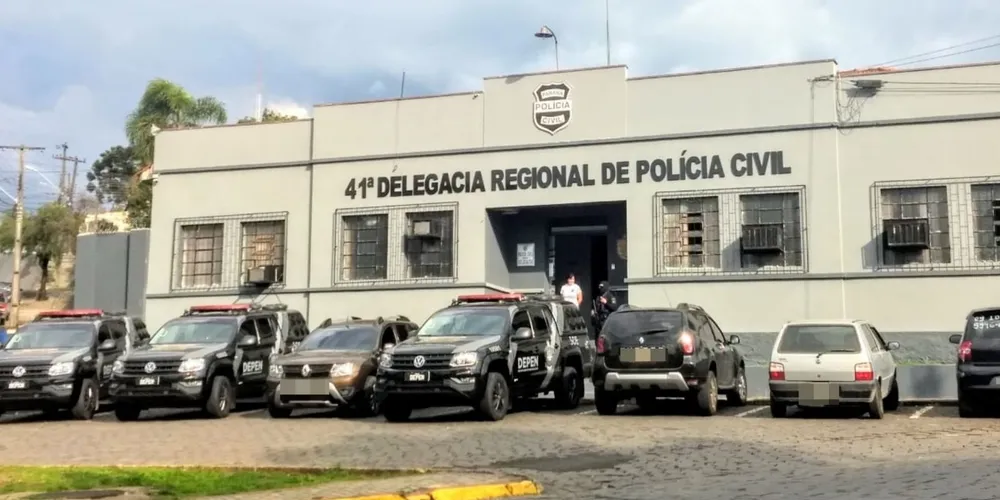 Elas foram apresentadas na Delegacia de Polícia Civil de Irati