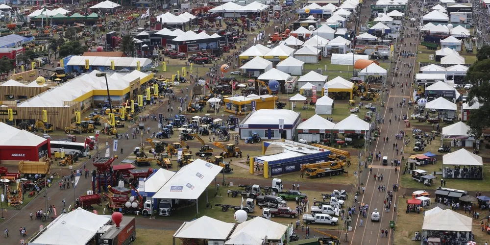 Evento ocupa área superior a 50 campos de futebol