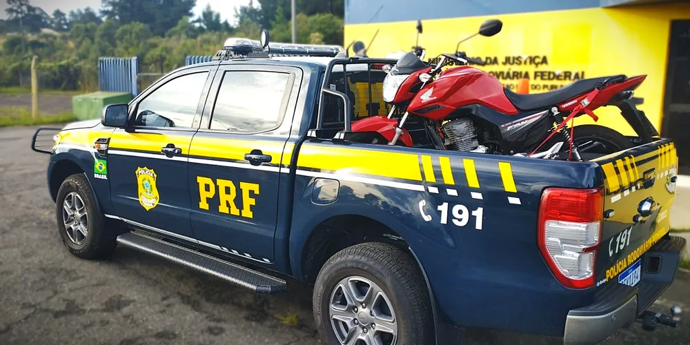 PRF atendeu a ocorrência na BR-277, em Balsa Nova