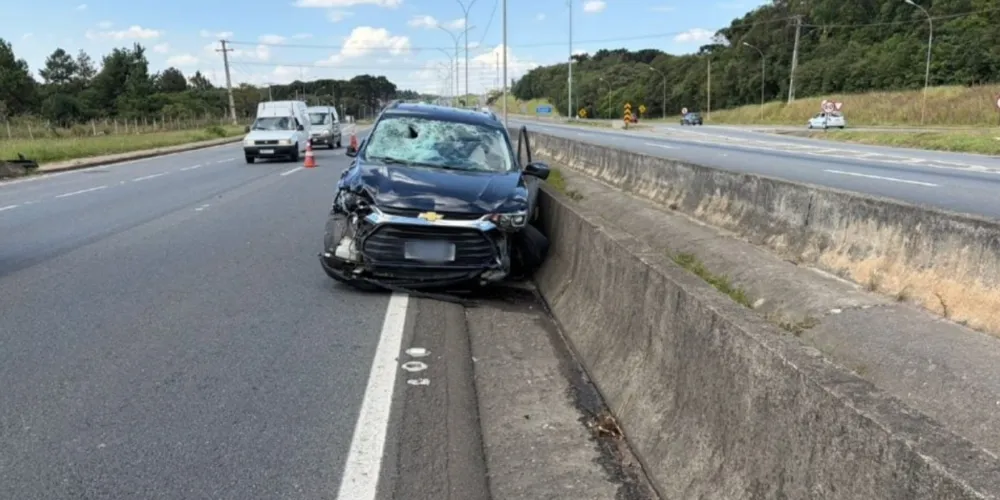 Condutora do Chevrolet Tracker, veículo que atropelou e matou pedestre, foi socorrida ao hospital