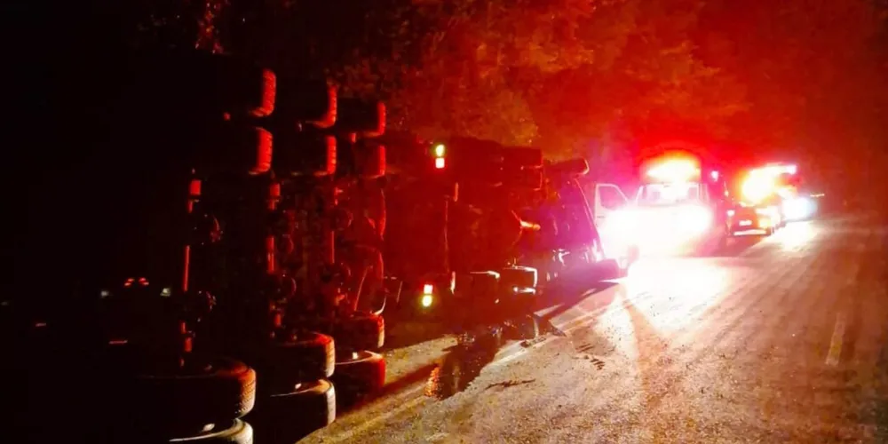 Motorista foi socorrido pelo resgate da concessionária