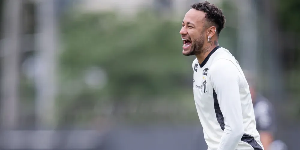 Neymar durante último treino do Santos antes da partida contra o Mirassol; o jogador foi poupado e não vai estar em campo