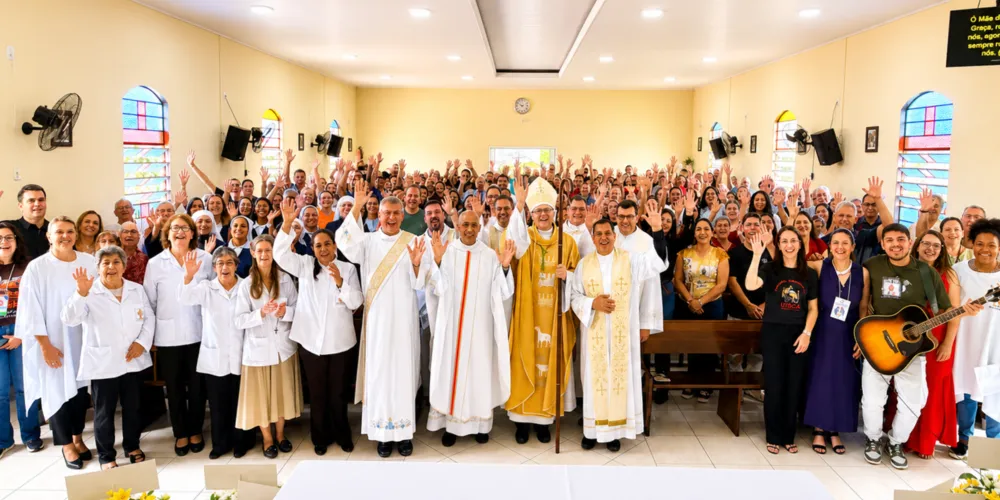 Na Paróquia Santa Isabel, elevada recentemente, a presença mais próxima do padre também tem feito diferença. “A comunidade já era unida, mas agora ficou ainda mais. Parece uma família mais próxima”, conta Luiz Otávio Pereira