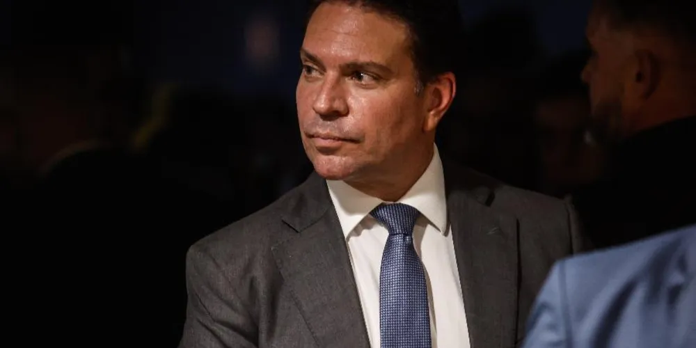 Ramagem é considerado foragido após a condenação pelos crimes de organização criminosa armada, golpe de Estado e tentativa de abolição violenta do Estado de Direito