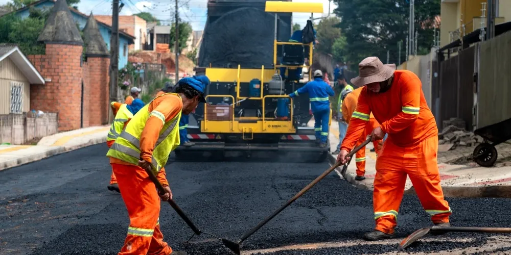 Recentemente, duas vilas da cidade foram anunciadas para receber obras de asfalto
