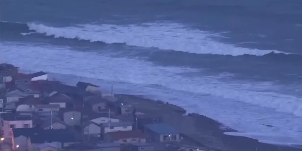 A agência emitiu o alerta de tsunami para a província de Iwate e partes de Hokkaido e Aomori