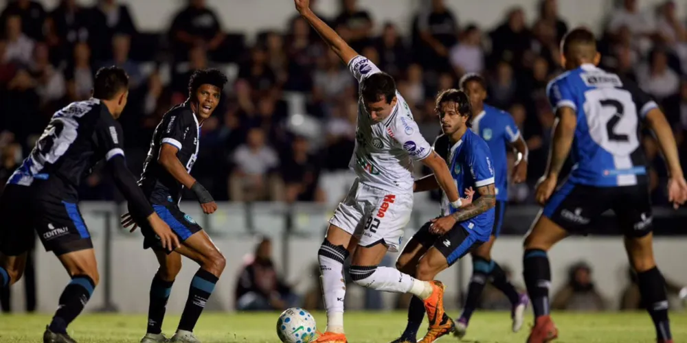 Estreia do Operário na competição acontece nesse sábado no Estádio Germano Krüger