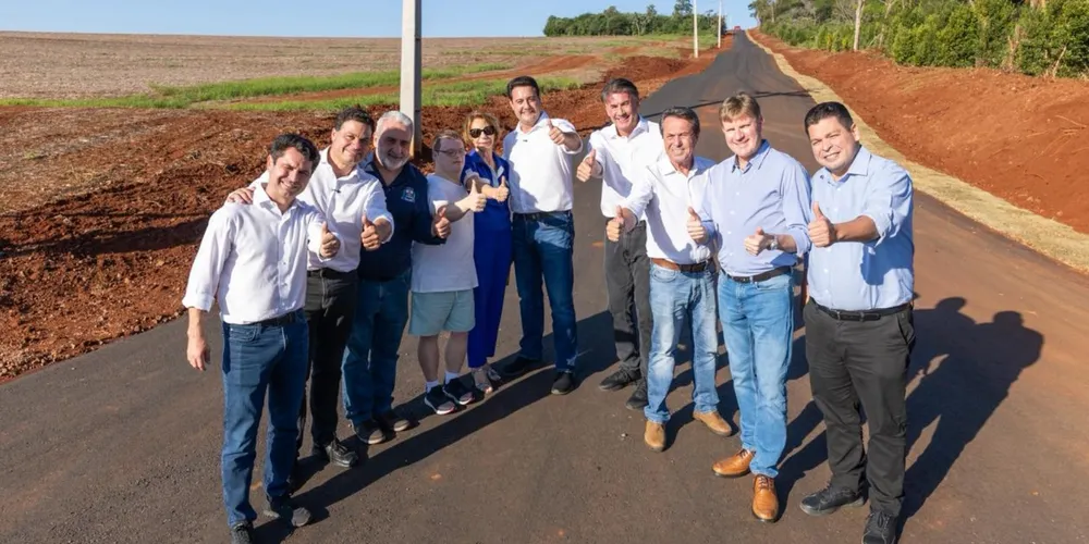 Obras na Estrada Rural Ibrahim Faiad utilizam pavimento de concreto para garantir maior durabilidade e facilitar o escoamento da produção de proteína animal