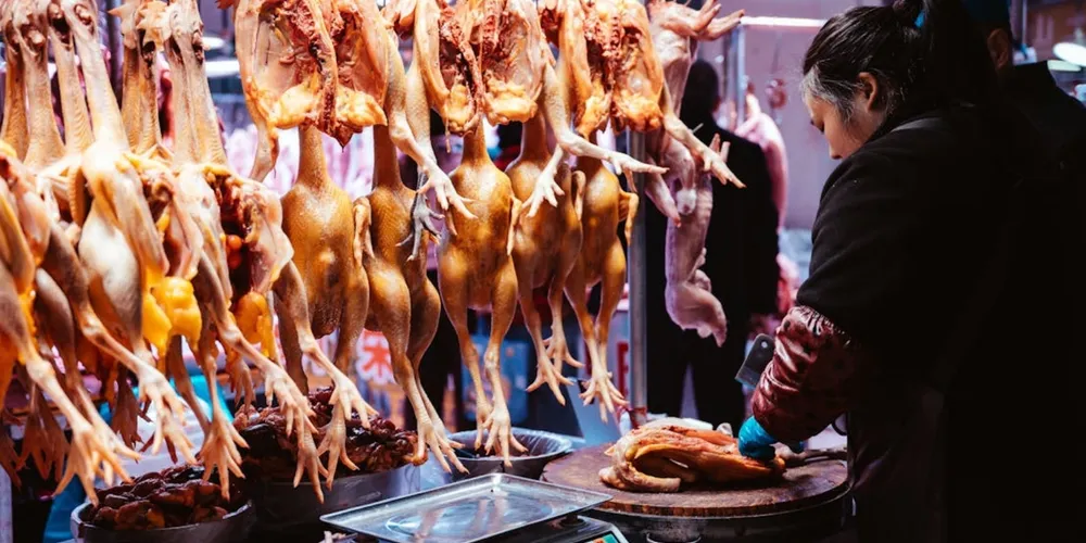 Carne brasileira atinge recorde de faturamento em março, impulsionada pela liderança produtiva do Paraná