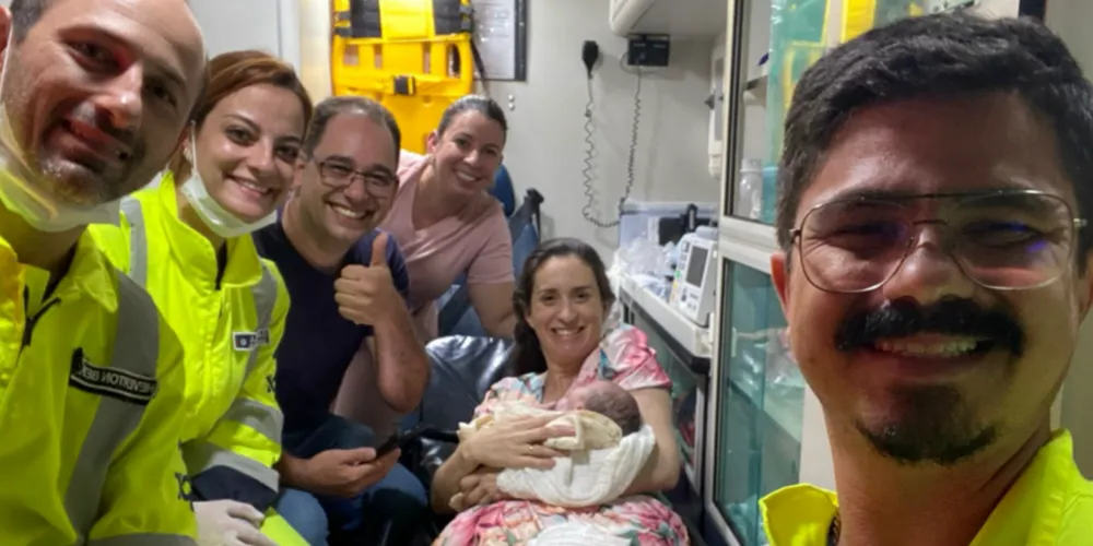 Pequeno Antony nasceu dentro de ambulância