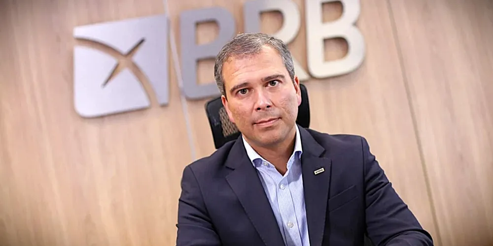 Ex-presidente do Banco Regional de Brasília, Paulo Henrique Costa