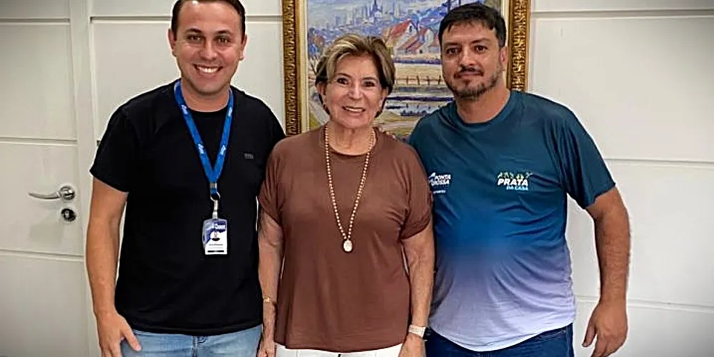 Paulo Malaquias, prefeita Elizabeth e o ex-secretário Ede Pimentel