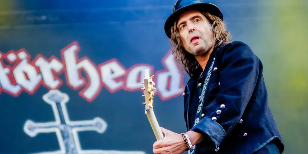 O guitarrista Phil Campbell faleceu aos 64 anos