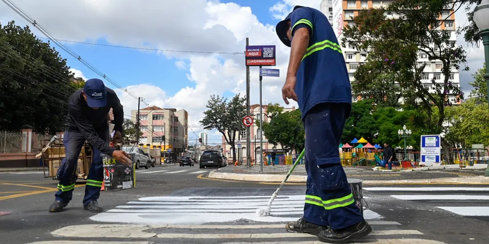 A força-tarefa de revitalização da Praça Barão do Rio Branco, no Ponto Azul