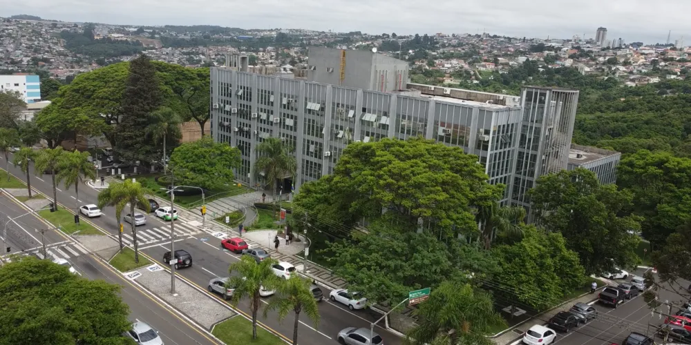 Os empreendedores que possuírem dúvidas sobre o processo podem entrar em contato com a Secretaria da Fazenda