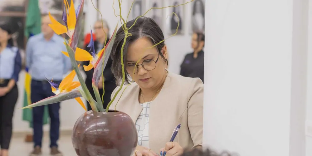 A arte da Ikebana tornou-se uma cultura tradicional japonesa que valoriza a natureza e as flores