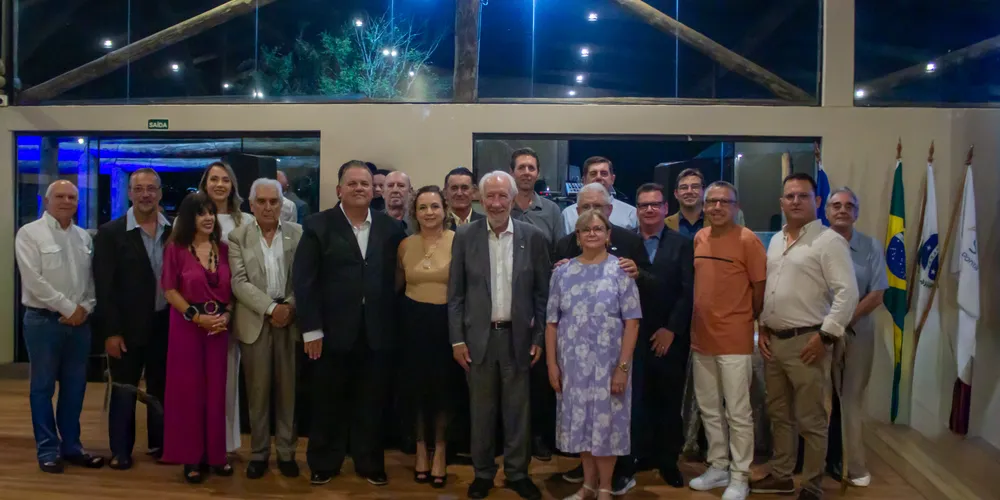 Darci Piana, presidente da Fecomércio PR e governador do Paraná em exercício, parabenizou a equipe e reforçou o apoio da instituição para fortalecer o comércio local.