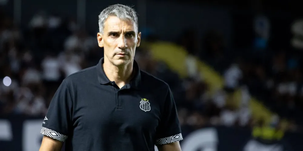 Vojvoda foi demitido pelo Santos após a derrota por 2 a 1 do Santos para o Internacional