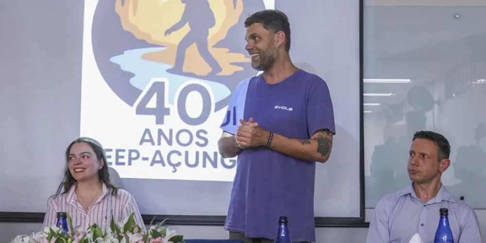 Pedido foi feito pelo deputado estadual Goura (PDT)