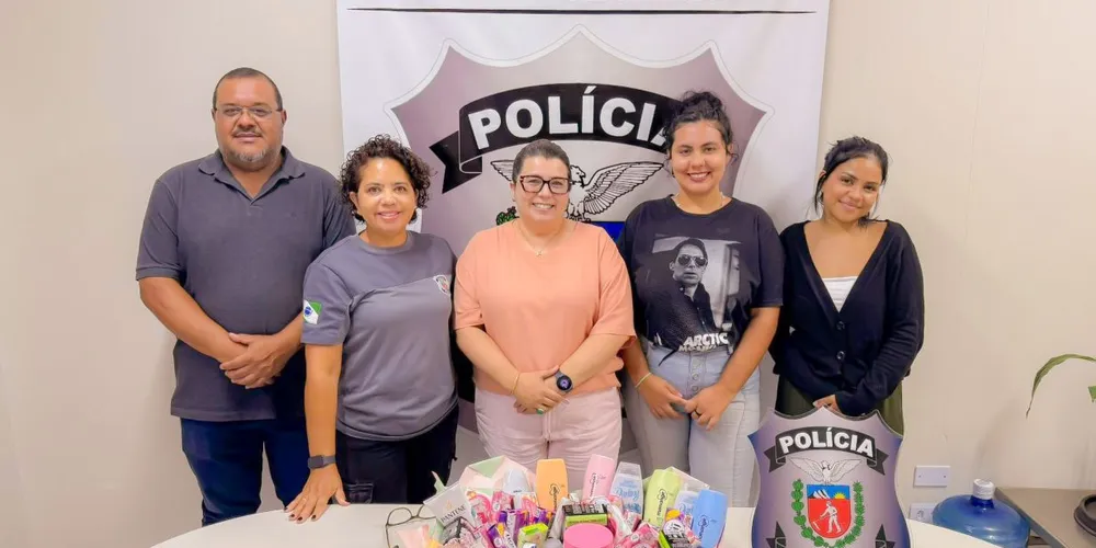 O grupo pôde conhecer a estrutura da Casa de Custódia