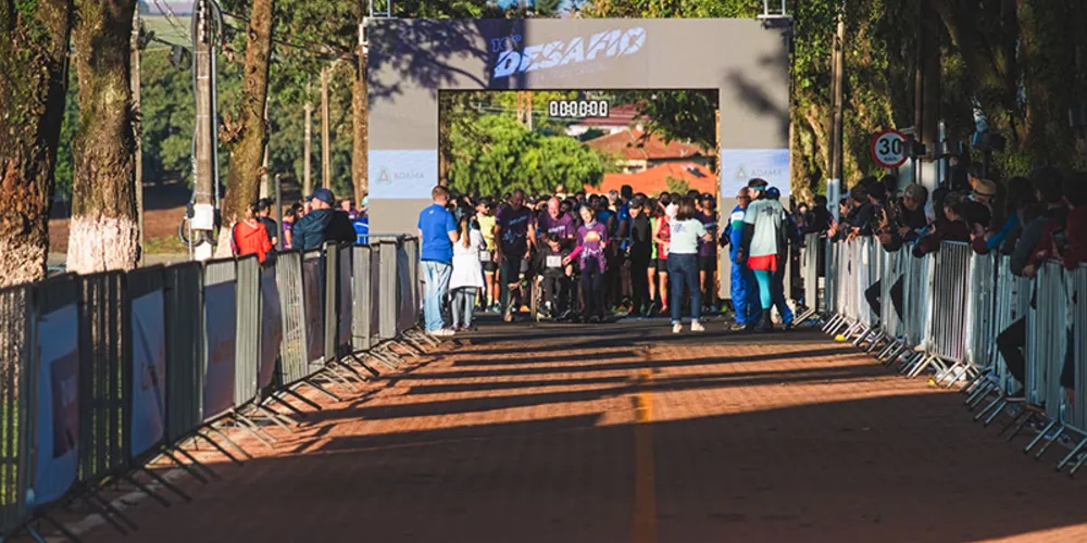 O Desafio de Rua Capal premiou os primeiros colocados com cerca de R$ 58 mil em dinheiro, além da entrega de troféus e medalhas de participação para os competidores que concluíram o trajeto