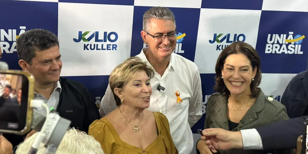 Lideranças e pré candidatos estiveram reunidos no evento nesta segunda-feira (9)