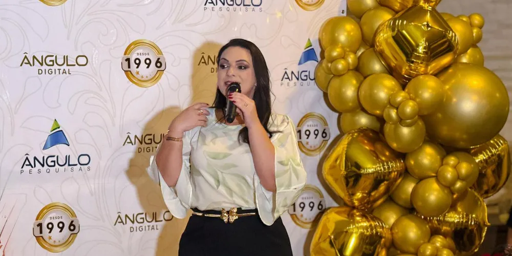 Elisangela Pedroso celebrou a conquista