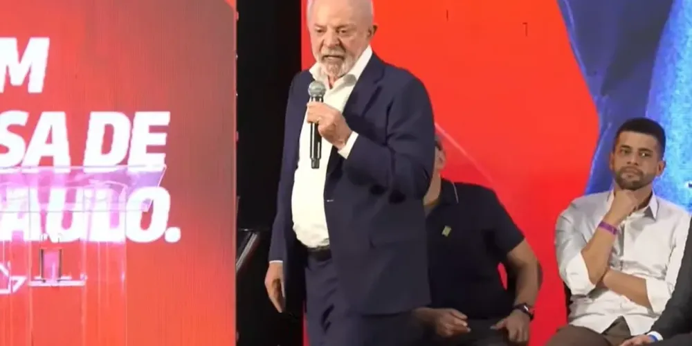 Presidente Lula durante evento do PT em São Paulo