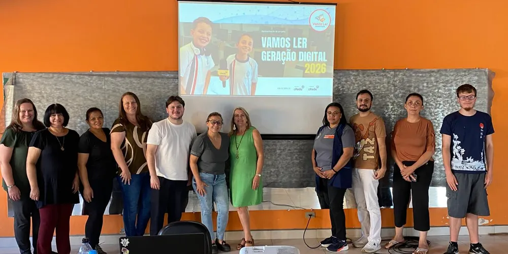 Durante a capacitação, os participantes tiveram acesso à metodologia do projeto, além de conhecerem as novidades e diretrizes para as ações desenvolvidas em 2026