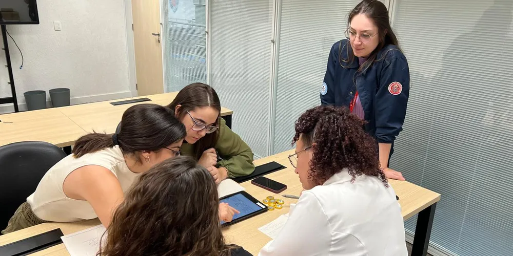 O Elas na Indústria ocorre no dia 26 de maio, promovendo um dia de imersão presencial, com rodas de conversa, visita à fábrica e conhecimento das oportunidades de carreira