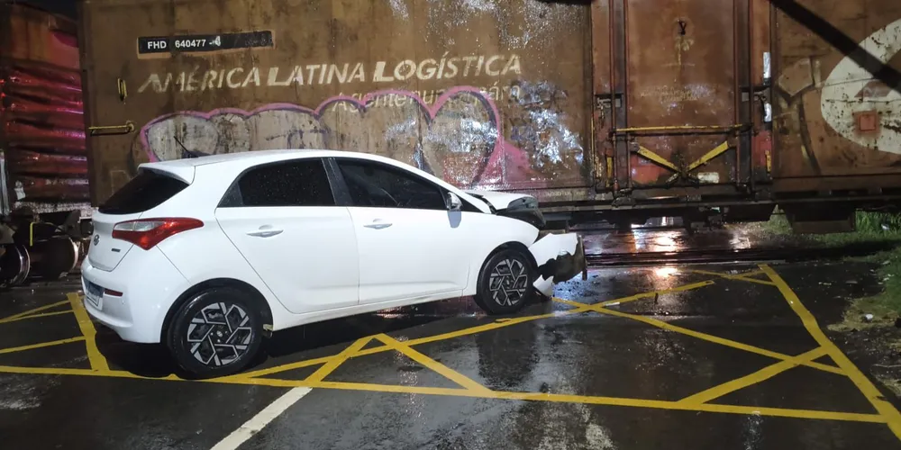 Apesar do impacto, ninguém ficou ferido