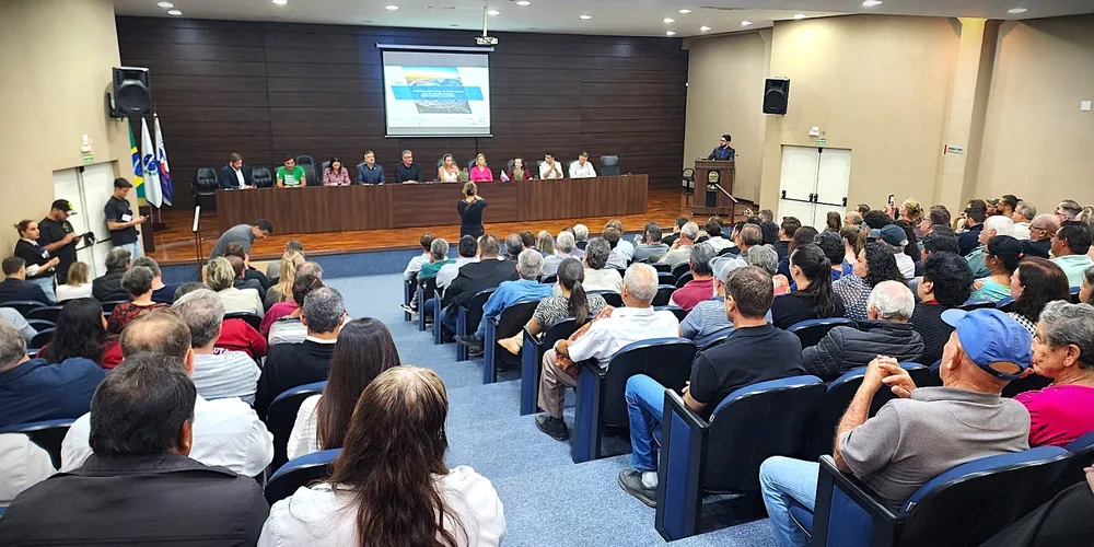 O debate também evidenciou divergências entre lideranças políticas