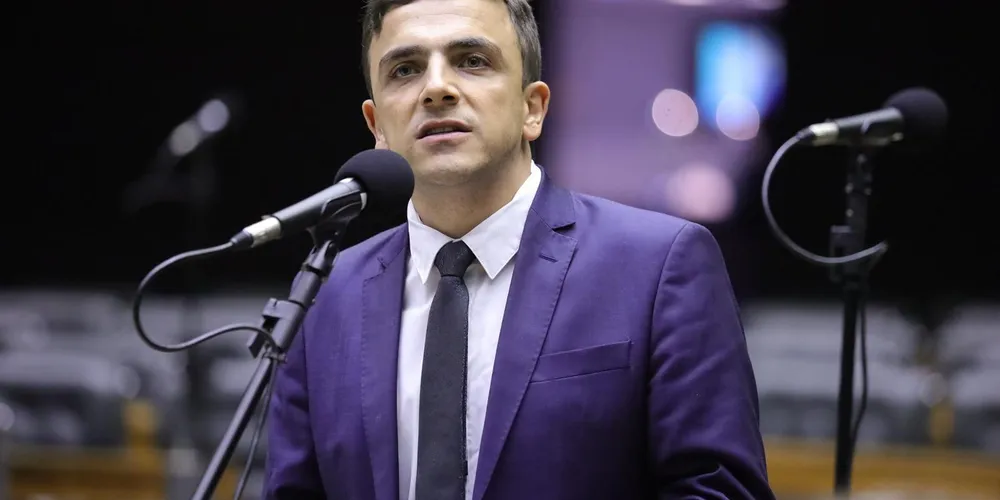 Deputado federal Aliel Machado (PV)