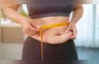 É barriga inchada ou gordura? Entenda a diferença e o que fazer