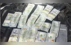 PRF apreende mais de 200 mil dólares em motor de Mercedes no Paraná