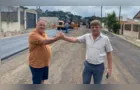 Pedro Kowalczyk visita obras de pavimentação de R$ 1 milhão em Mallet