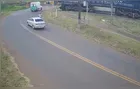 Trem atinge ambulância e a arrasta por cerca de 500 metros em Jandaia do Sul; veja vídeo
