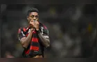 Após renovar contrato, Bruno Henrique ganhará busto no Flamengo