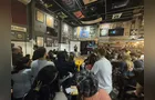 Cientistas 'invadem' bares e cafés de Ponta Grossa com ciência acessível ao público
