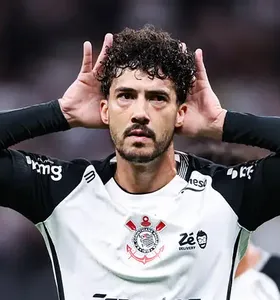 A estrela de Gustavo Henrique brilhou mais uma vez no jogo aéreo para levar o Corinthians ao empate