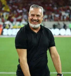 O diretor de futebol do Flamengo, José Boto