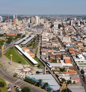 Aos 203 anos, celebramos a Ponta Grossa que honra suas raízes, reconhece o presente e segue confiante em direção ao futuro.