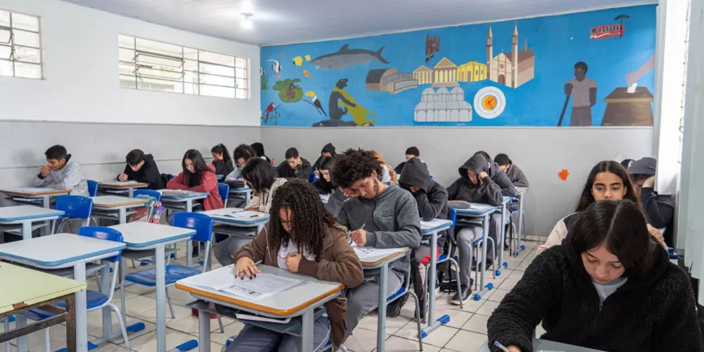 A quatro meses da Prova Paraná Mais, mais de 100 mil estudantes se preparam para disputar vagas na UFPR
