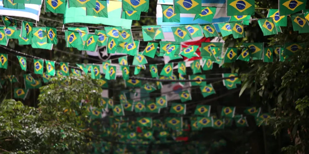 Dia de jogo do Brasil durante a Copa do Mundo não dá direito a folga, de acordo com as Leis Trabalhistas