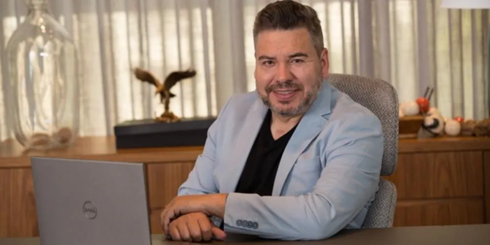Oséias Gomes, dono da Odonto Excellence