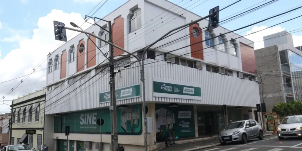 Apesar da suspensão temporária dos atendimentos presenciais, as vagas de emprego continuam disponíveis para os trabalhadores