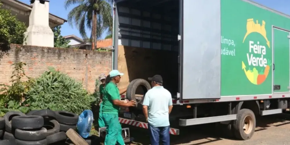 Equipes do Feira Verde estarão trocando recicláveis por frutas, verduras e legumes