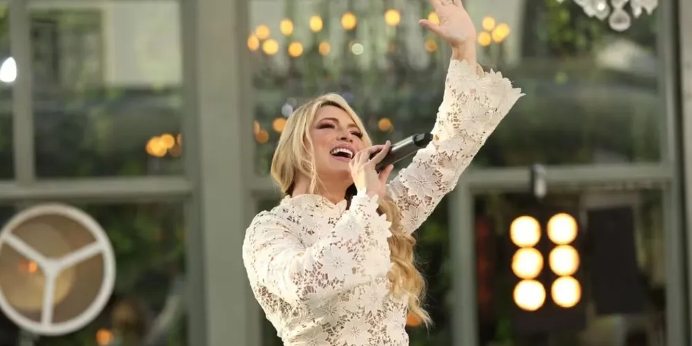 Cantora gospel Elaine Jesus